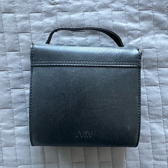 Matt & Nat Handbag - Picture 2 of 4